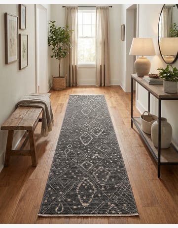 2' 7 x 12' 6 Grand Tradition Rug