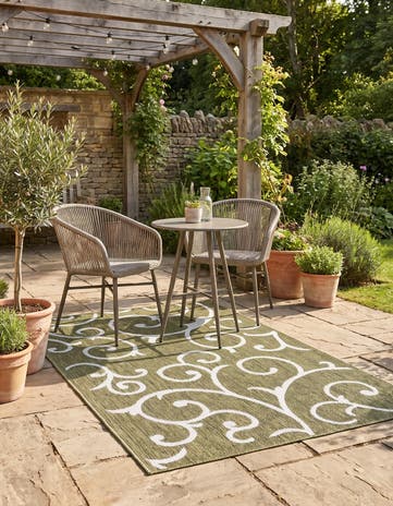 Green Easy-Clean Botanical Indoor / Outdoor Rug