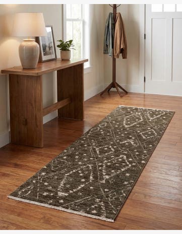 2' x 6' 3 Grand Tradition Runner Rug