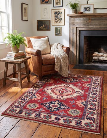 2' 7 x 3' 10 Hand Knotted Kazak Rug