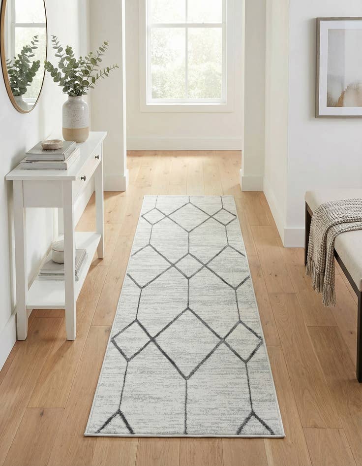 Detail image of 2' x 6' Lattice Trellis Runner Rug