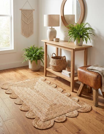 3' 1 x 5' 1 Hand Woven Scallop Braided Jute Rug
