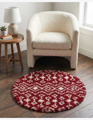 Burgundy Red Moroccan Trellis Shag Round Rug