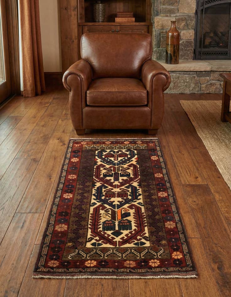 Detail image of 2' 8 x 4' 8 Hand Knotted Sumak Wool Rug