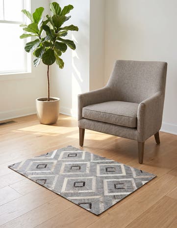 2' x 3' Cowhide Leather Rug