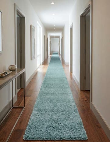 2' 7 x 19' 8 Solid Shag Runner Rug
