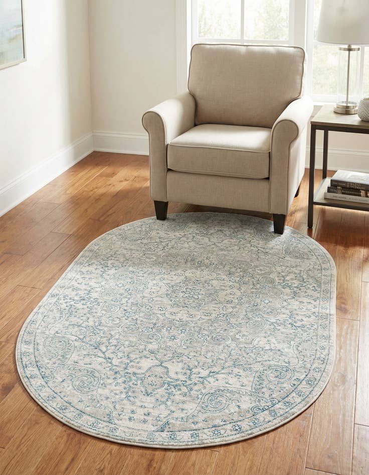 Detail image of 3' 3 x 5' 3 Newport Oval Rug