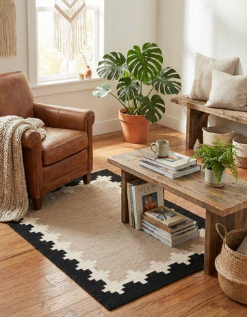 3' 1 x 5' 1 Hand Woven Kilim Wool Rug