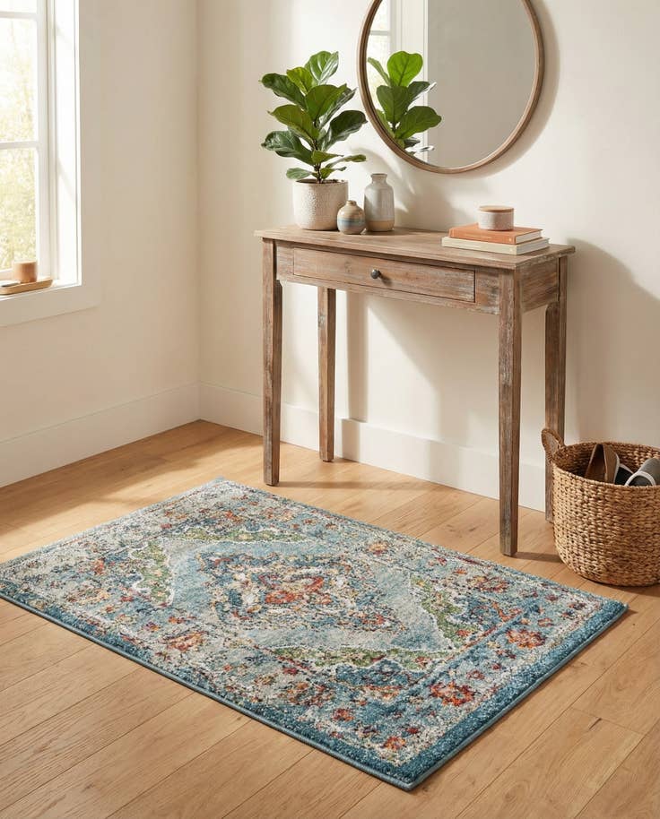 Detail image of 2' x 3' Isabella Rug