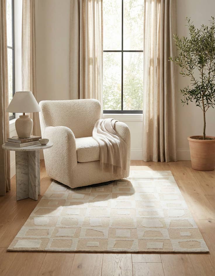 Detail image of 3' x 4' 11 Hand Knotted Darya Wool Rug