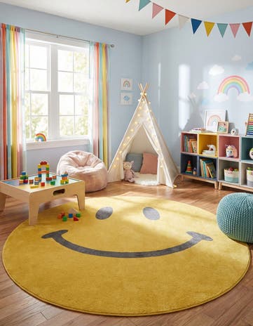 7' 10 x 7' 10 Smiley Face Whimsy Kids Round Rug