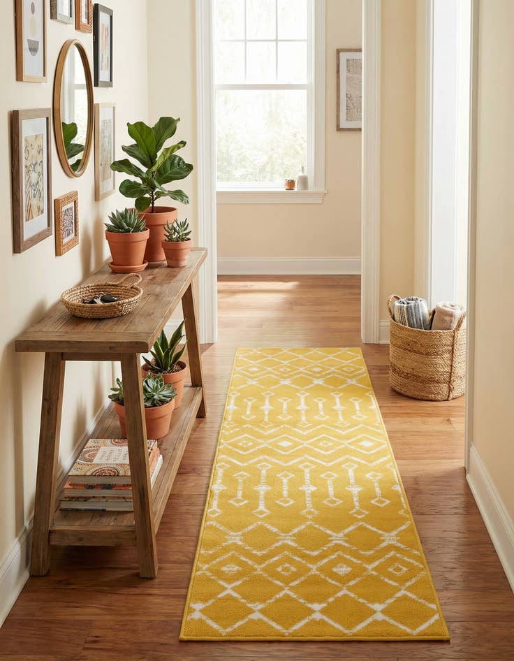 Detail image of 2' x 6' 7 Kasbah Trellis Runner Rug