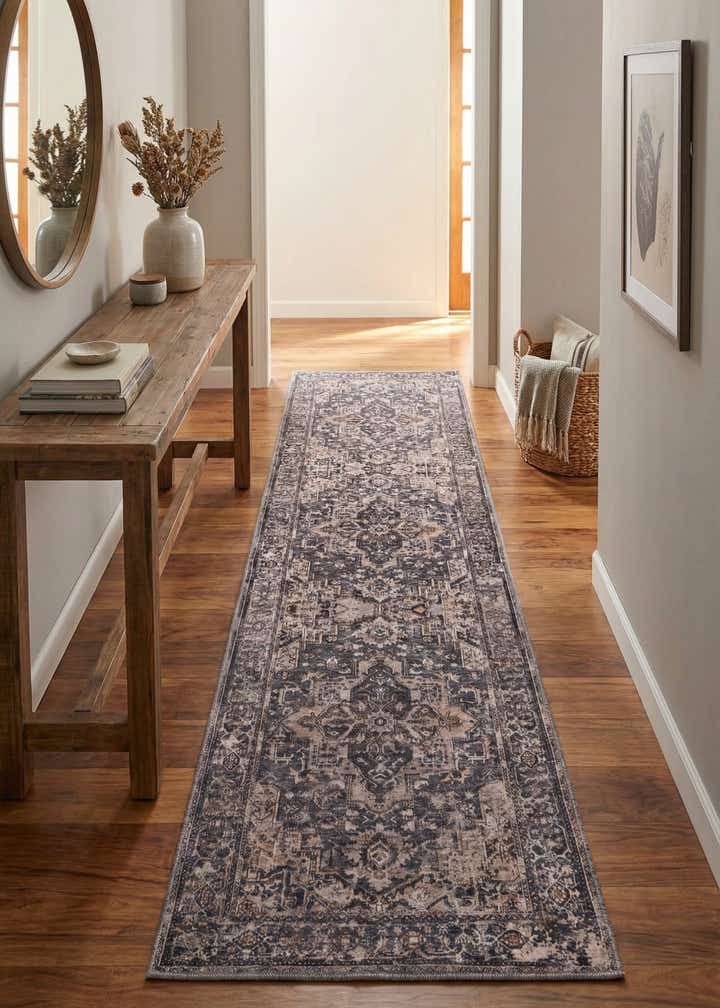 2' 7 x 10' Yara Runner Rug