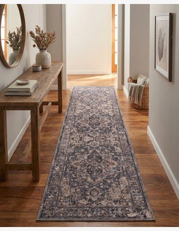 2' 7 x 10' Yara Runner Rug