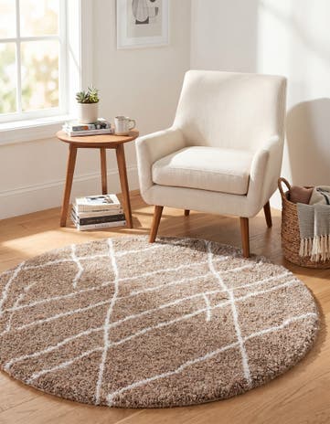 5' 3 x 5' 3 Soft Touch Shag Round Rug