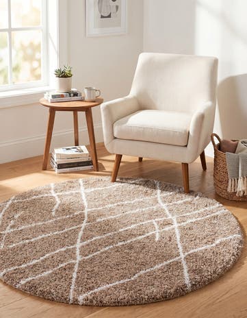 5' 3 x 5' 3 Soft Touch Shag Round Rug