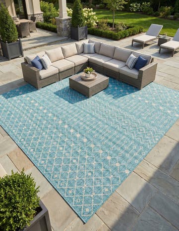 13' x 13' Easy-Clean Lattice Indoor / Outdoor Square Rug