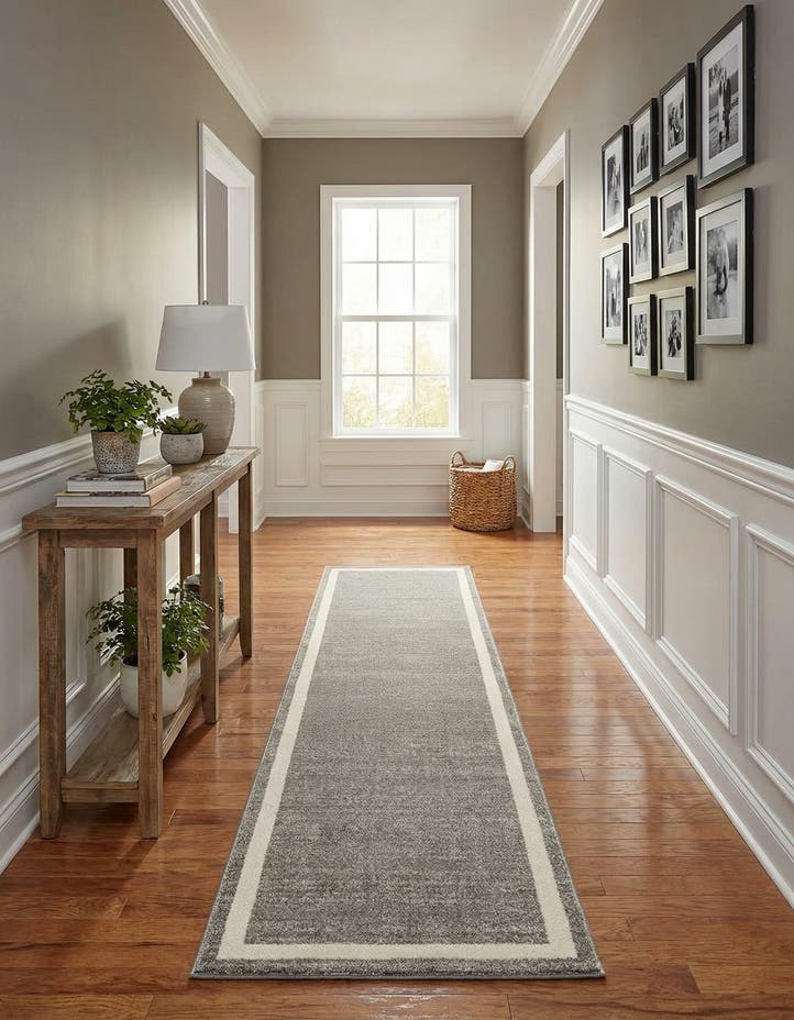 2' 7 x 10' Angelica Runner Rug