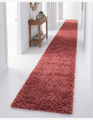 2' 7 x 13' Zermatt Shag Runner Rug