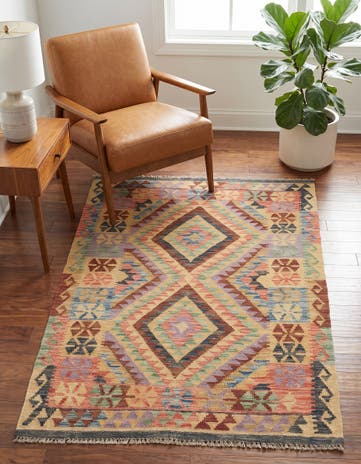 3' 4 x 4' 10 Hand Woven Kilim Maymana Wool Rug