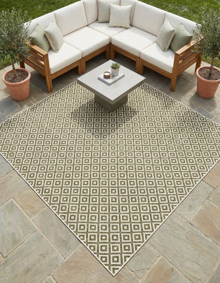 Detail image of 7' 10 x 7' 10 Washable Jill Zarin Costa Rica Indoor / Outdoor Square Rug