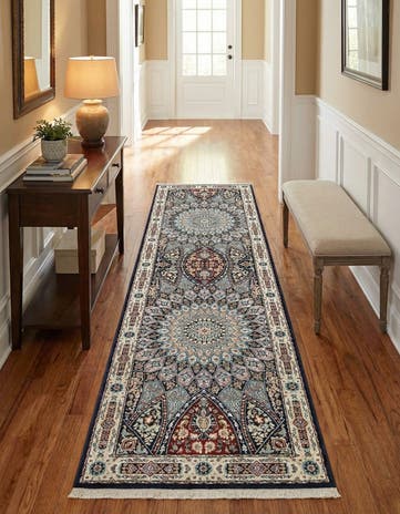 2' 7 x 9' Nain Design Runner Rug