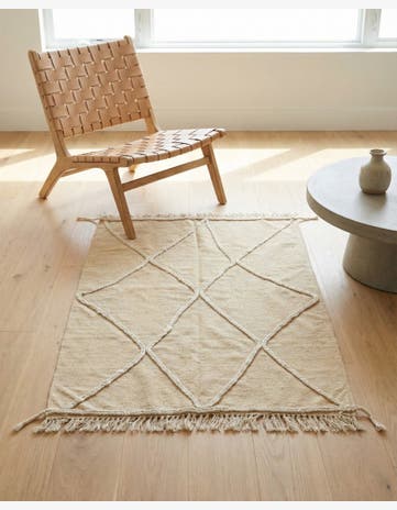 3' 5 x 4' 11 Hand Knotted Moroccan Wool Rug