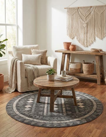 5' x 5' Grand Tradition Round Rug