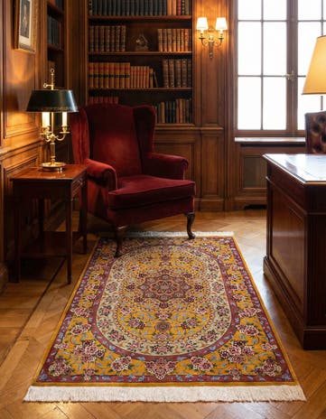 3' 4 x 4' 11 Ghom Silk Rug