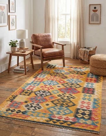 3' 4 x 6' 4 Hand Woven Kilim Maymana Wool Rug