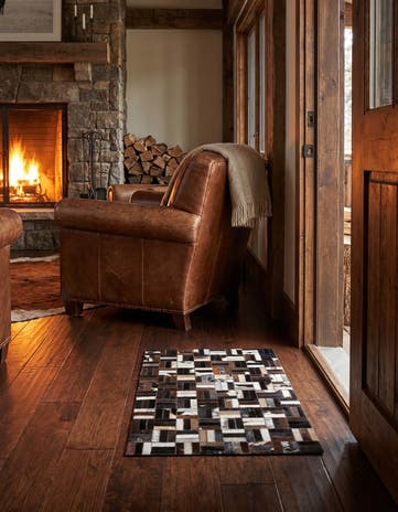 2' x 3' Cowhide Leather Rug