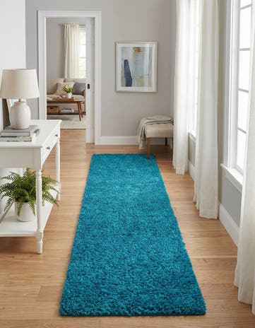 2' x 7' Solid Shag Runner Rug