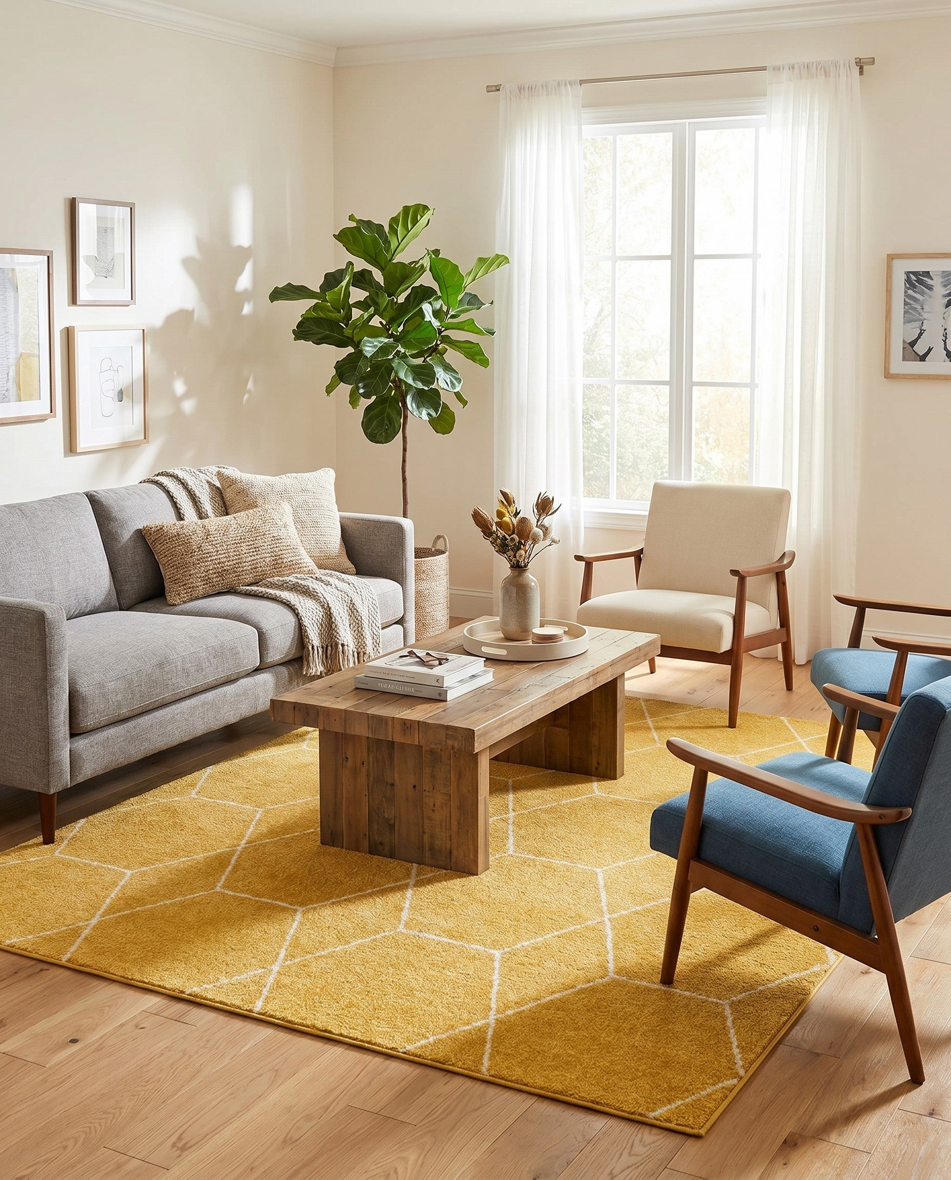7' x 7' Trellis Frieze Square Rug