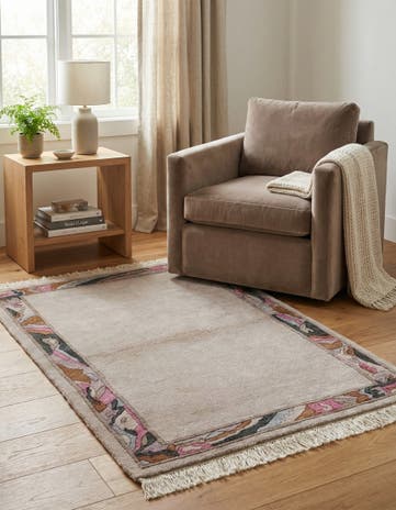 3' 3 x 5' Hand Knotted Nepal Wool Rug