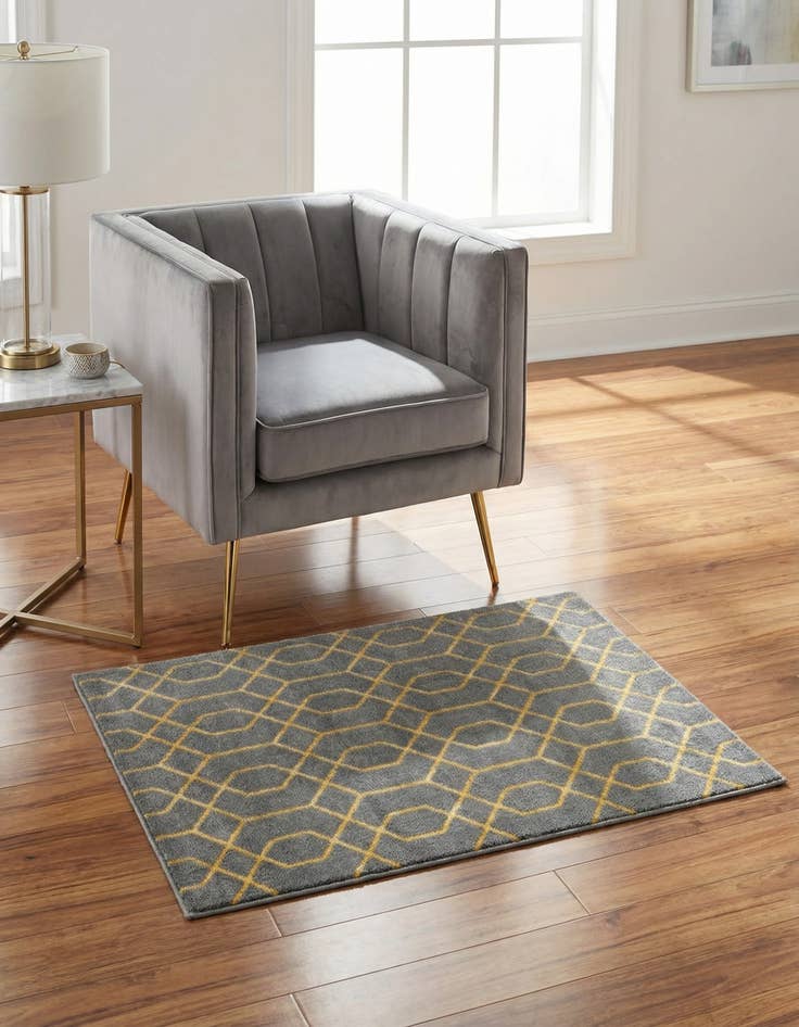 Detail image of 3' x 5' 3 Marilyn Monroe&trade; Glam Trellis Rug