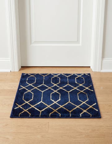 2' x 3' Marilyn Monroe&trade; Glam Trellis Rug