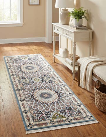 2' 7 x 7' Nain Design Runner Rug