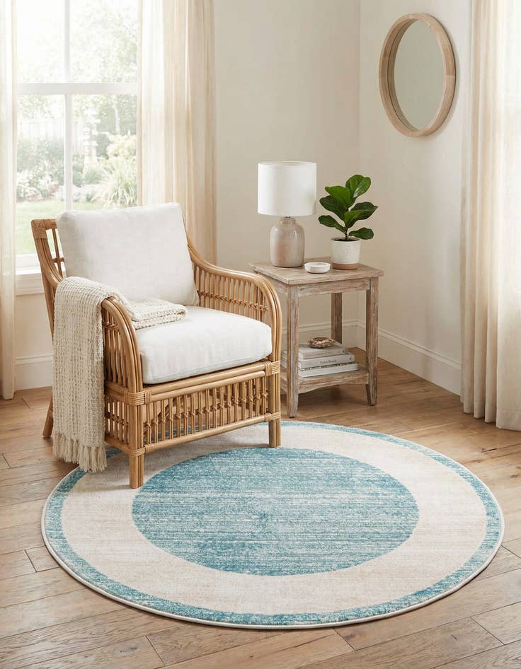 Detail image of 3' 3 x 3' 3 Uptown Yorkville Round Rug