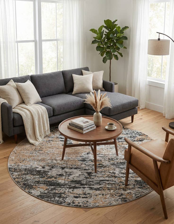 Detail image of 7' 10 x 7' 10 Leipzig Round Rug