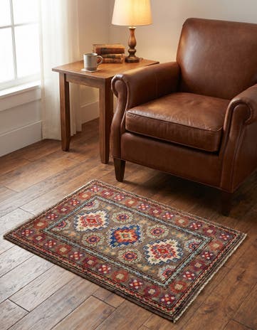 2' x 2' 10 Hand Knotted Kazak Rug