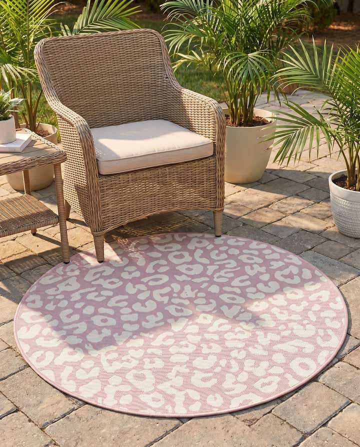 4' x 4' Easy-Clean Safari Indoor / Outdoor Round Rug
