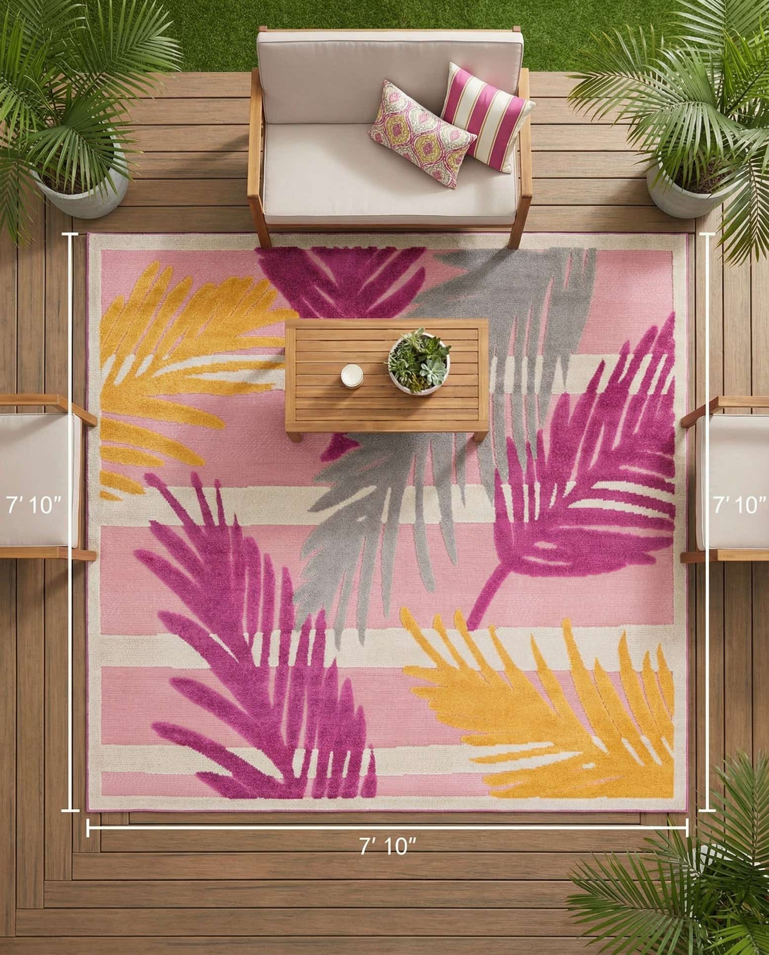 7' 10 x 7' 10 Easy-Clean Aruba Indoor / Outdoor Square Rug