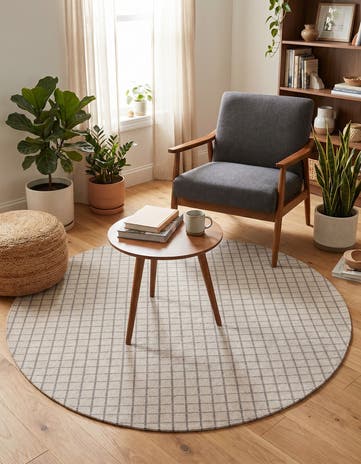 5' 1 x 5' 1 Heritage Line Wool Round Rug
