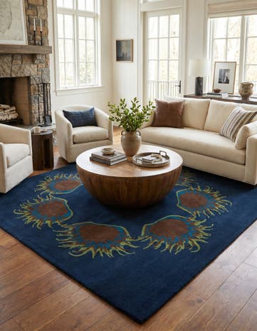 7' 5 x 7' 7 Luna Square Rug