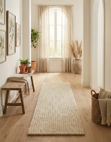 2' 2 x 6' 1 Felt Ball Wool Runner Rug