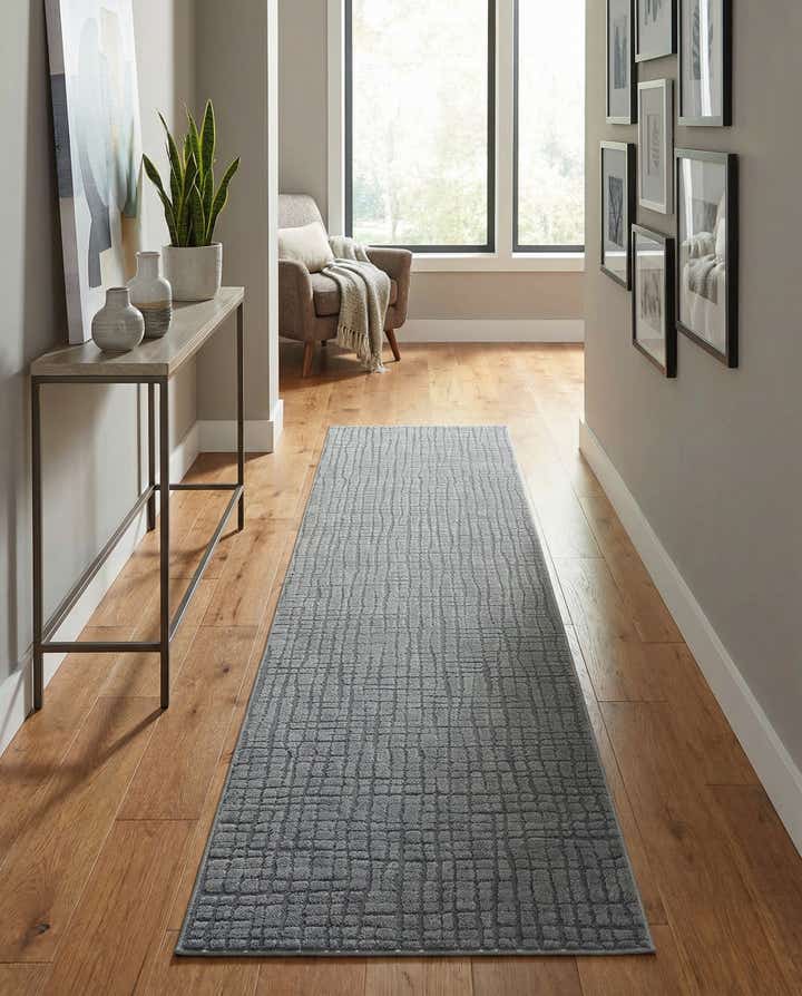 2' 7 x 12' Textura Designer Runner Rug