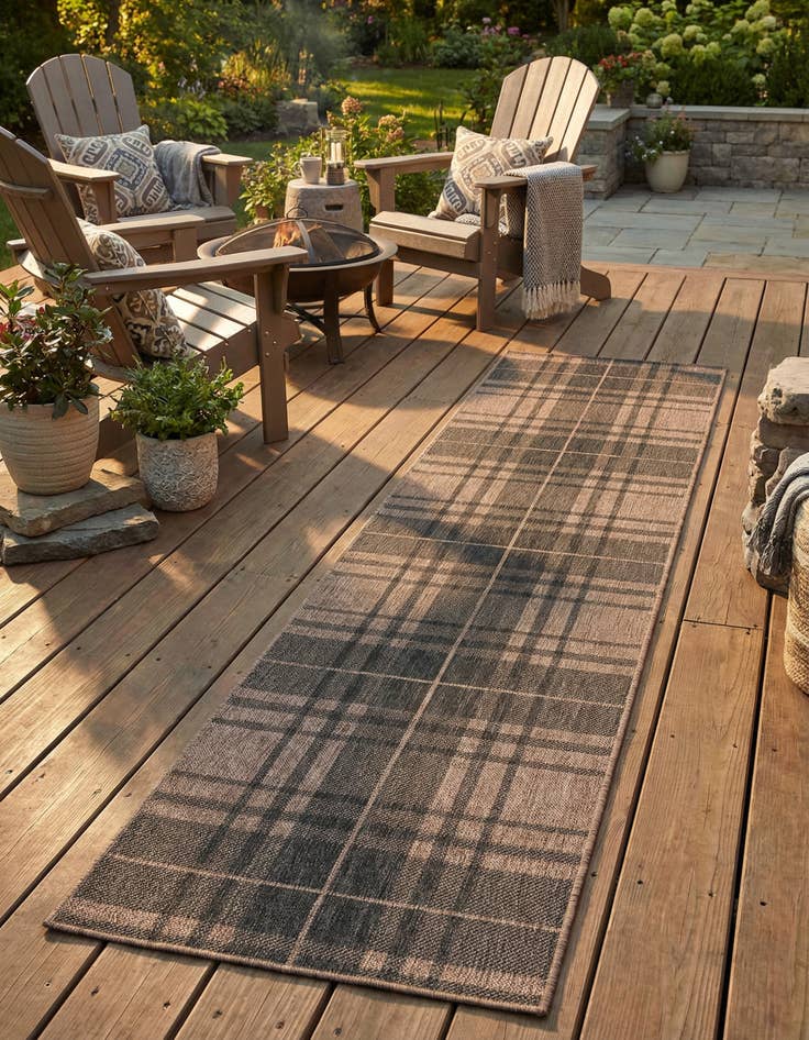 Detail image of 2' 7 x 10' Washable Checkered Indoor / Outdoor Runner Rug