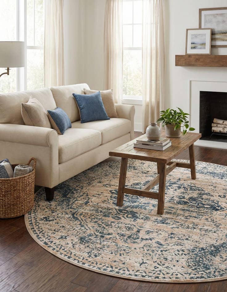 Detail image of 6' x 6' Eliza Round Rug