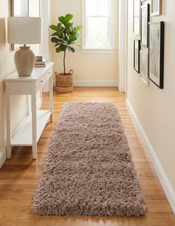 2' x 6' 5 Infinity Shag Runner Rug