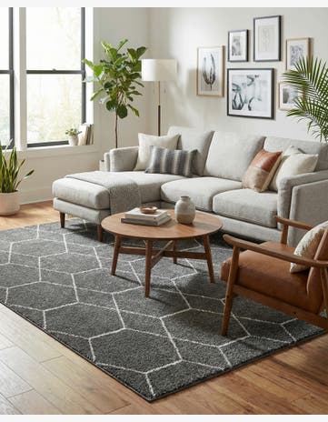 Dark Gray Lattice Frieze Rug